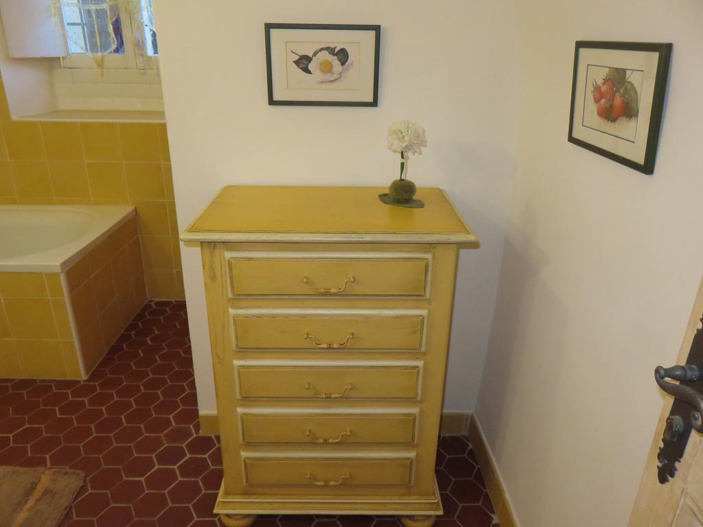 Bed and Breakfast Le Clos Des Canebiers Grasse Pokoj fotografie