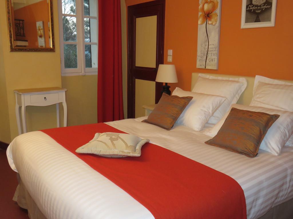 Bed and Breakfast Le Clos Des Canebiers Grasse Pokoj fotografie