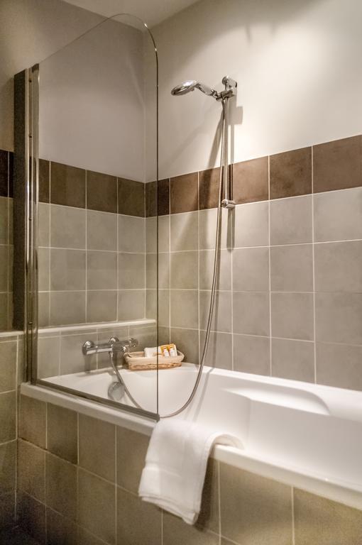 Bed and Breakfast Le Clos Des Canebiers Grasse Pokoj fotografie