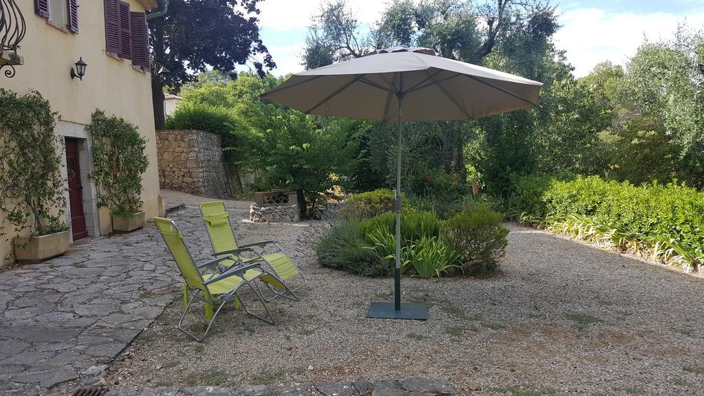 Bed and Breakfast Le Clos Des Canebiers Grasse Exteriér fotografie